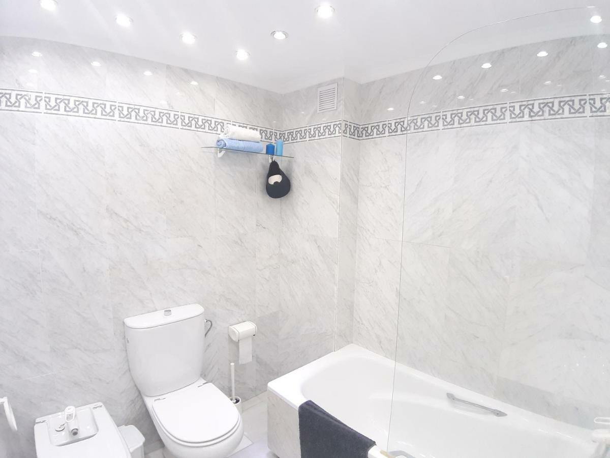 Spacious Beach Flat In Fuengirola - Los Boliches 외부 사진